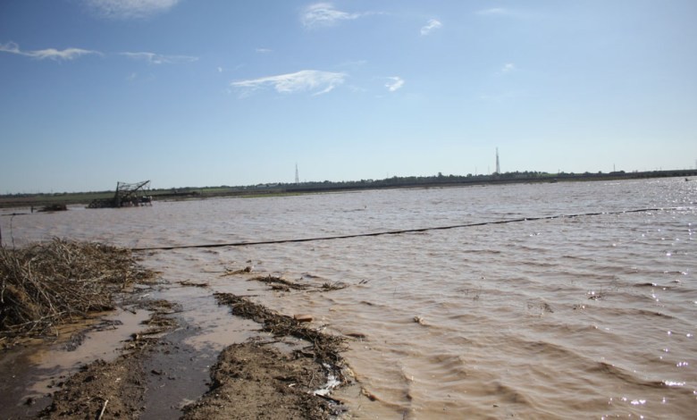 300 ألف دولار خسائر المزارعين بسبب إغراق الاحتلال لمزارعهم