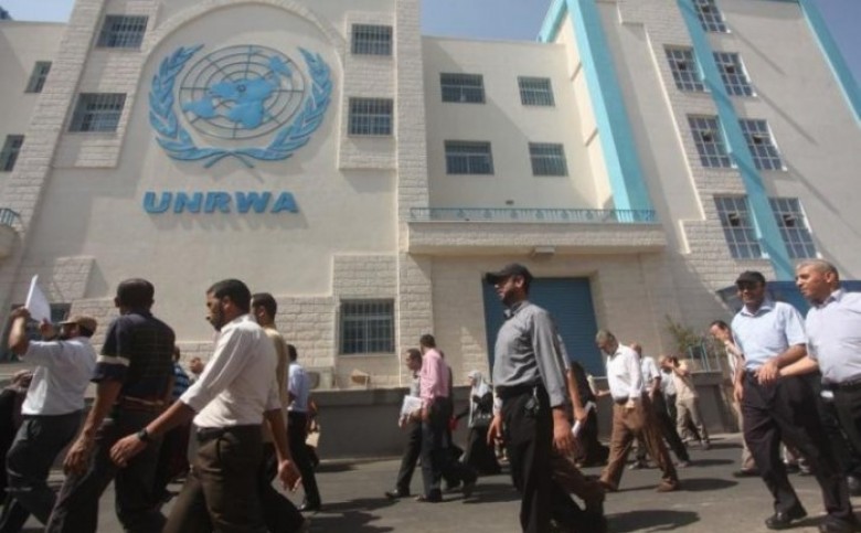 "الأونروا" تنهي مشكلة التسجيل في موقع التوظيف التابع لها