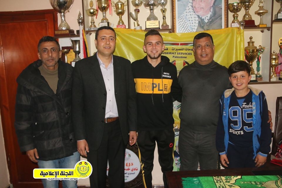 أبو يوسف في المنتصف