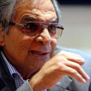 مستشار عرفات: رفض حماس للعروض تأكيد على صلابة وصدق موقفها