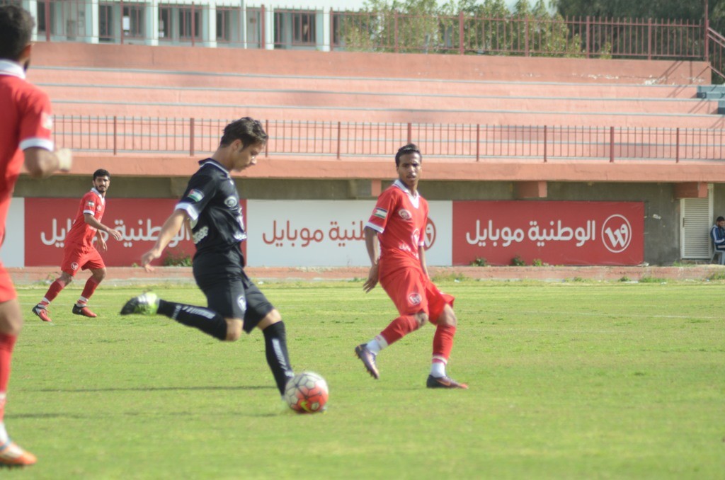 جانب من مباراة سابقة بين الأهلي وغزة الرياضي