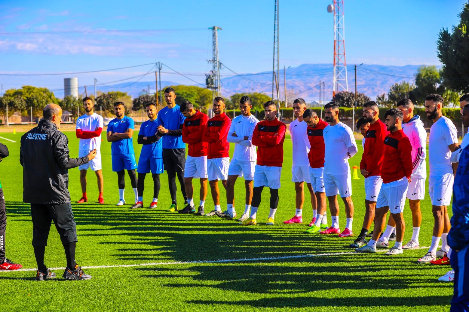 جانب من أحد تدريبات منتخب فلسطين