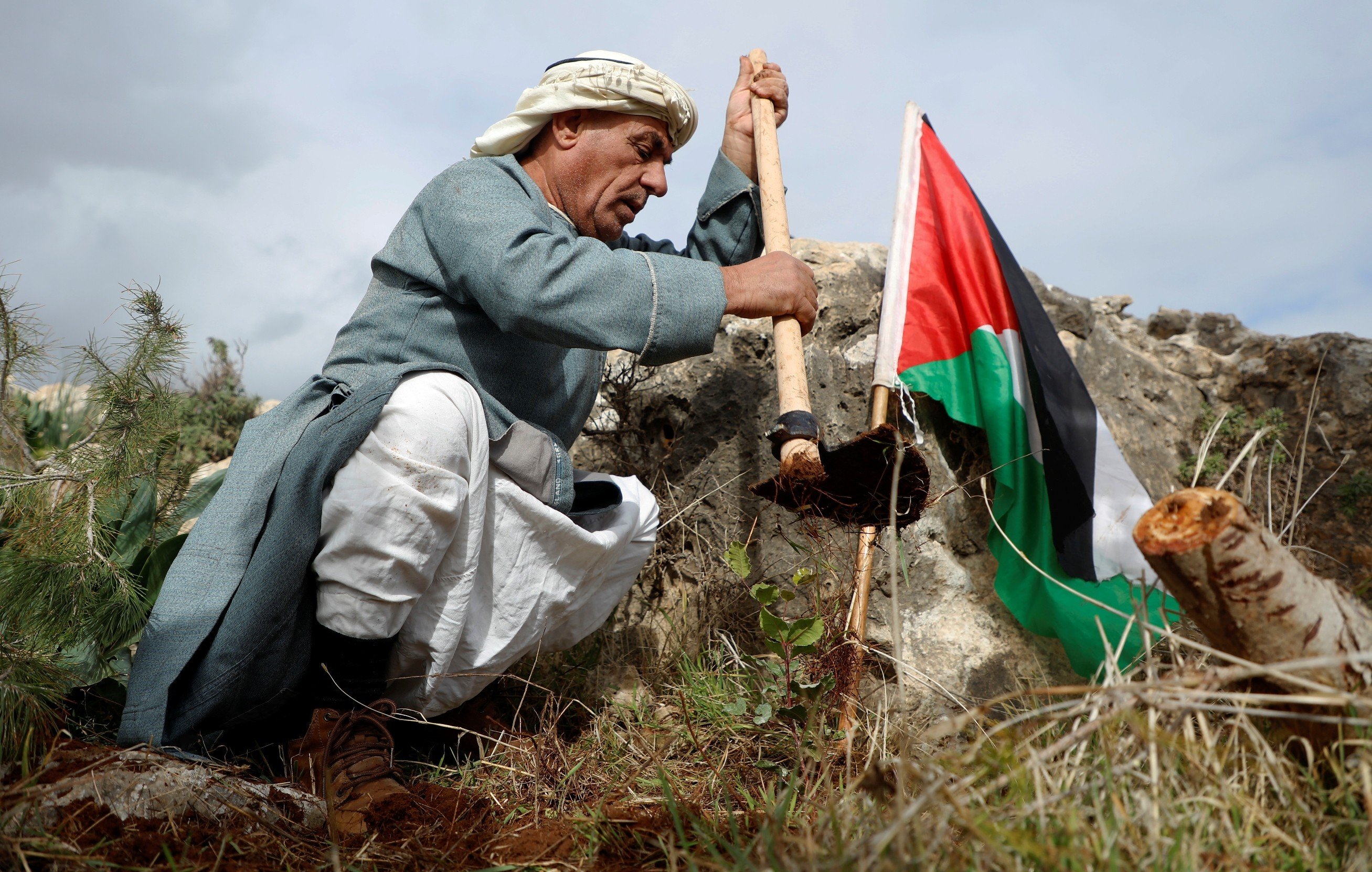 حماس: الأرض الفلسطينية أحد الثوابت التي لا يمكن التنازل عنها