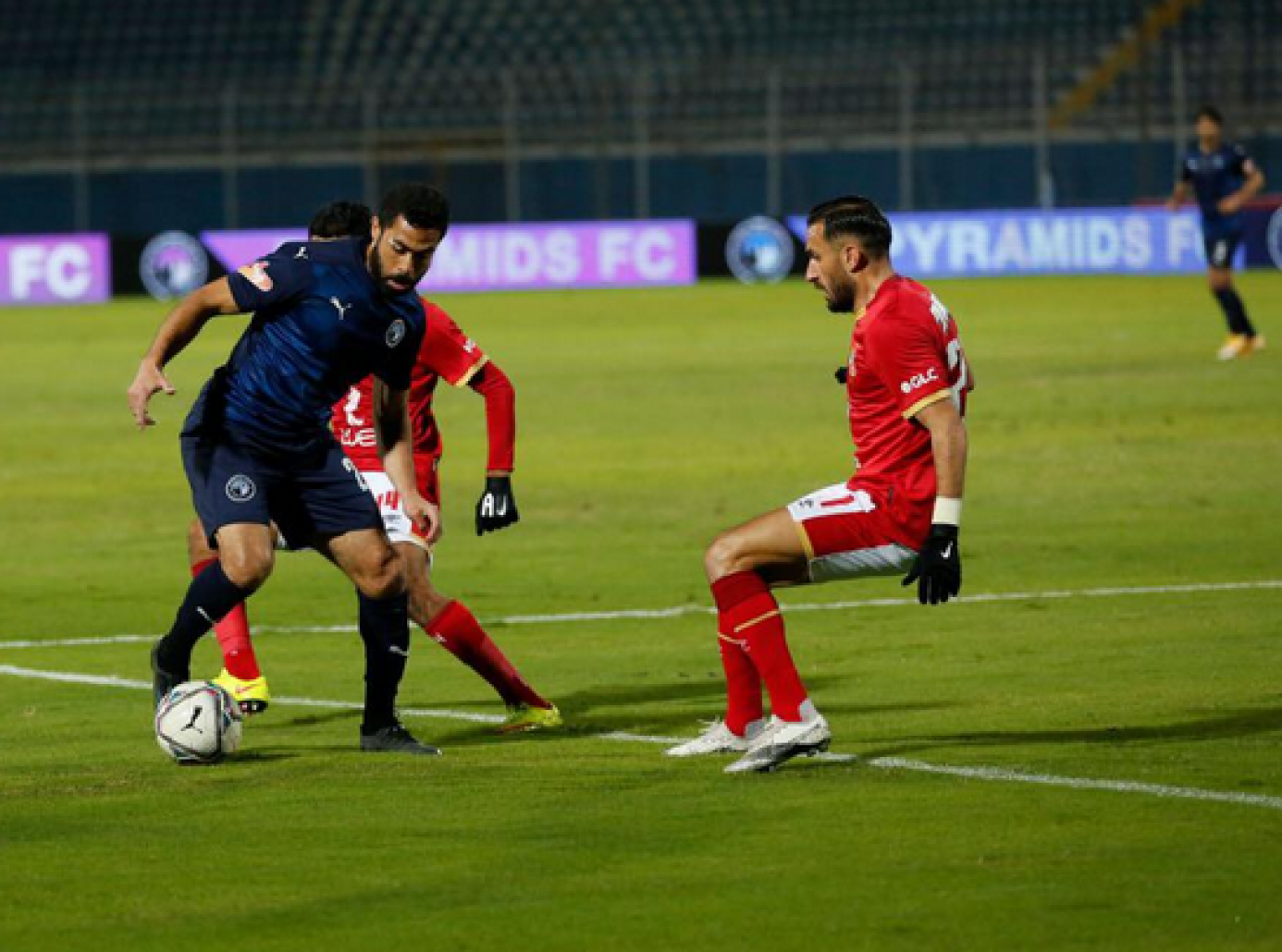 جانب من أحد مباريات الدوري المصري الموسم الماضي