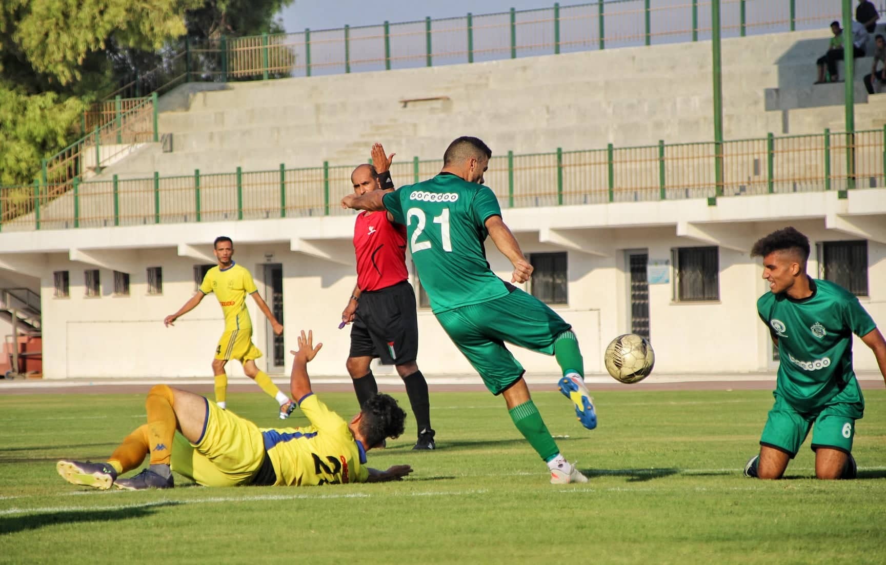 جانب من أحد مباريات دوري الممتازة