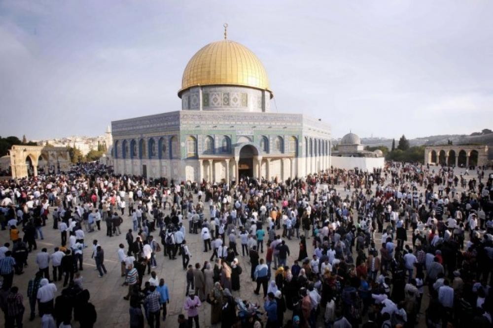 حماس: اقتحامات المستوطنين للأقصى بما يسمى "عيد الأنوار" تصعيدٌ خطير