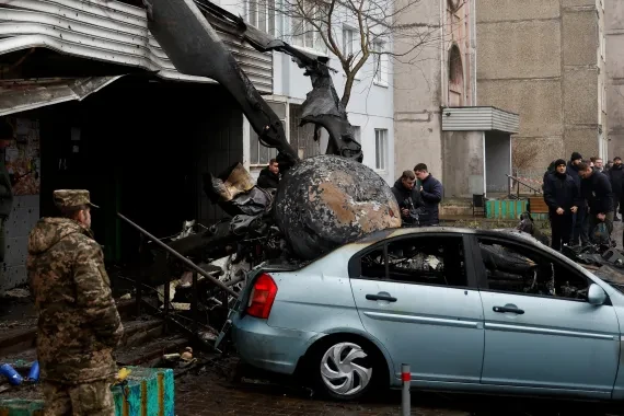 شاهد.. مقتل وزير الداخلية الأوكراني في تحطم طائرة- التفاصيل