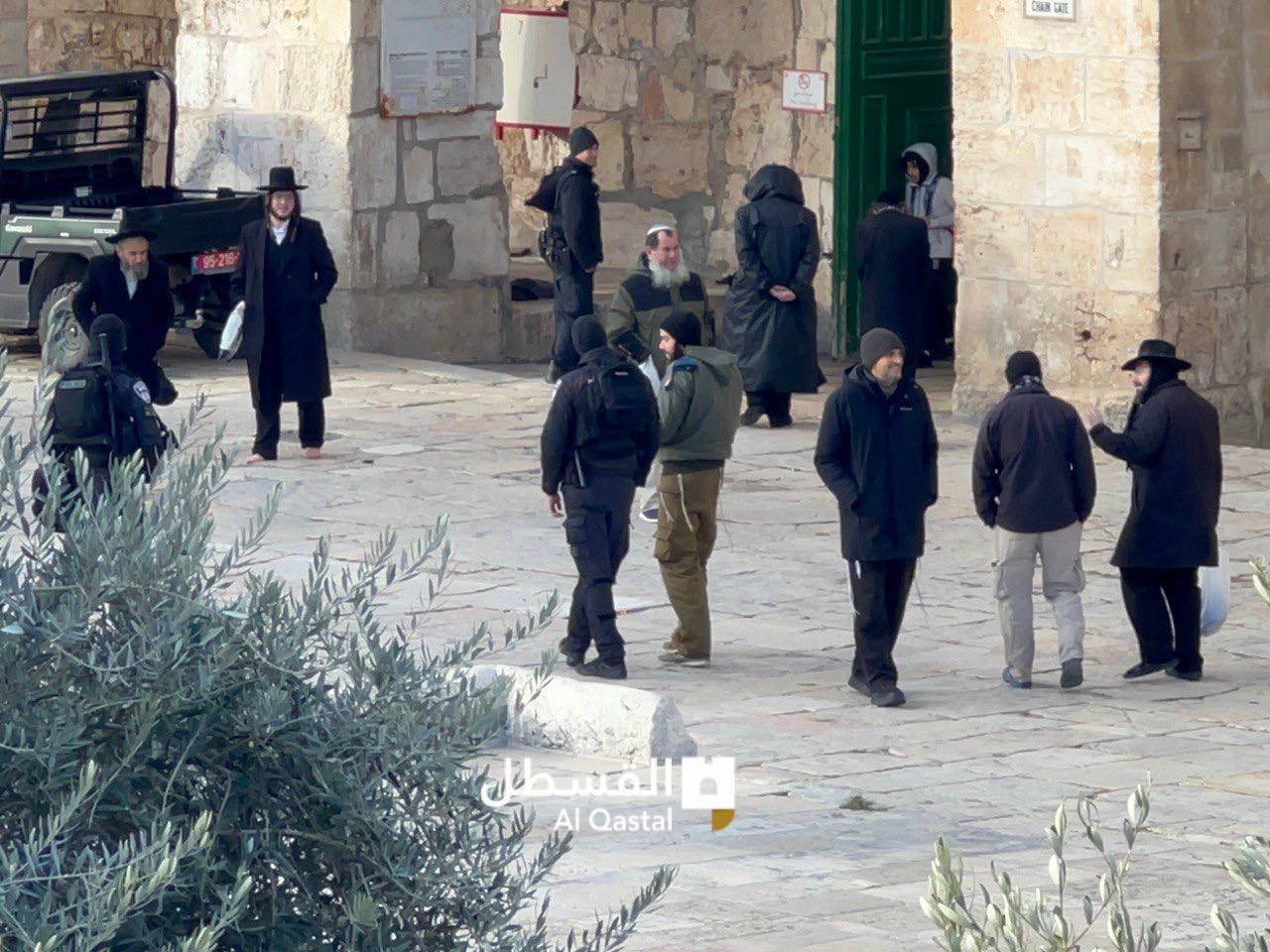 اقتحام الاقصى