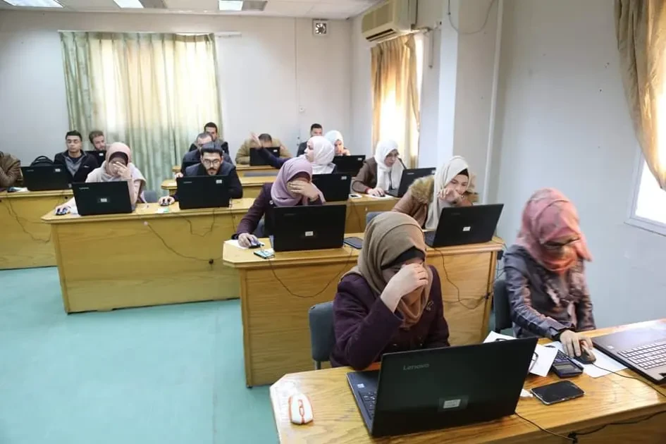 وزارة الصحة الفلسطينية تعلن عن رابط تسجيل امتحان مزاولة المهن الصحية