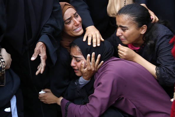 22 شهيدًا في غارات إسرائيلية على عدة مناطق في قطاع غزة منذ فجر اليوم