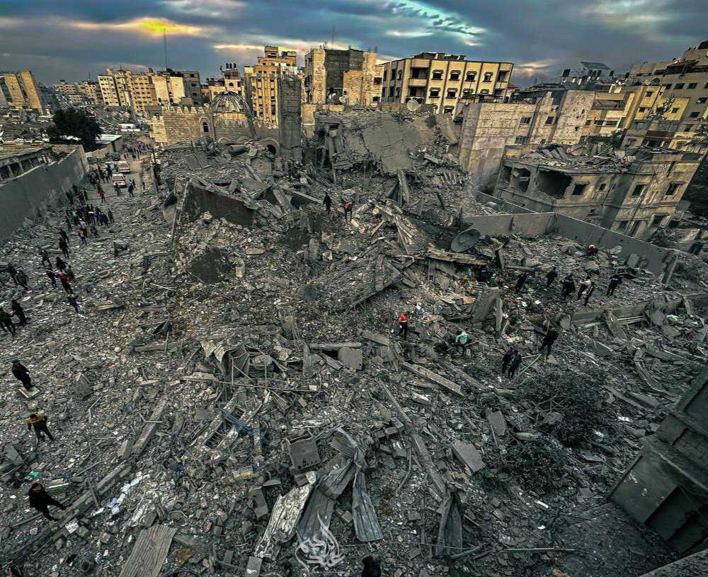 أثار نسف الاحتلال لمنزل عائلة العشي في مدينة غزة اليوم