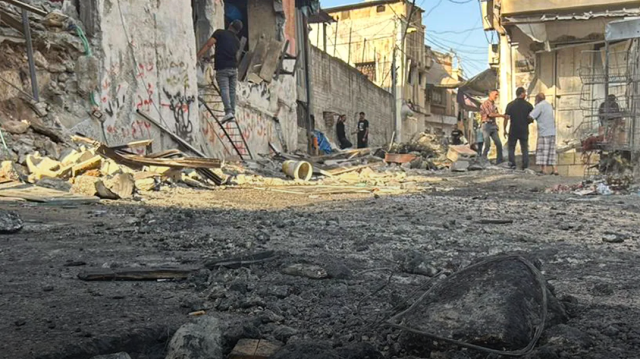 من اقتحامات مخيم نور شمس.