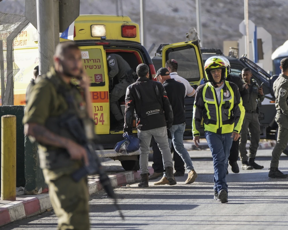 مقتل جنديين وإصابة 6 في عملية إطلاق عند حاجز تياسير في الأغوار الشمالية