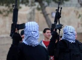 13 عملية مقاومة تشمل اشتباكات وتفجير عبوات ناسفة في الضفة خلال 24 ساعة