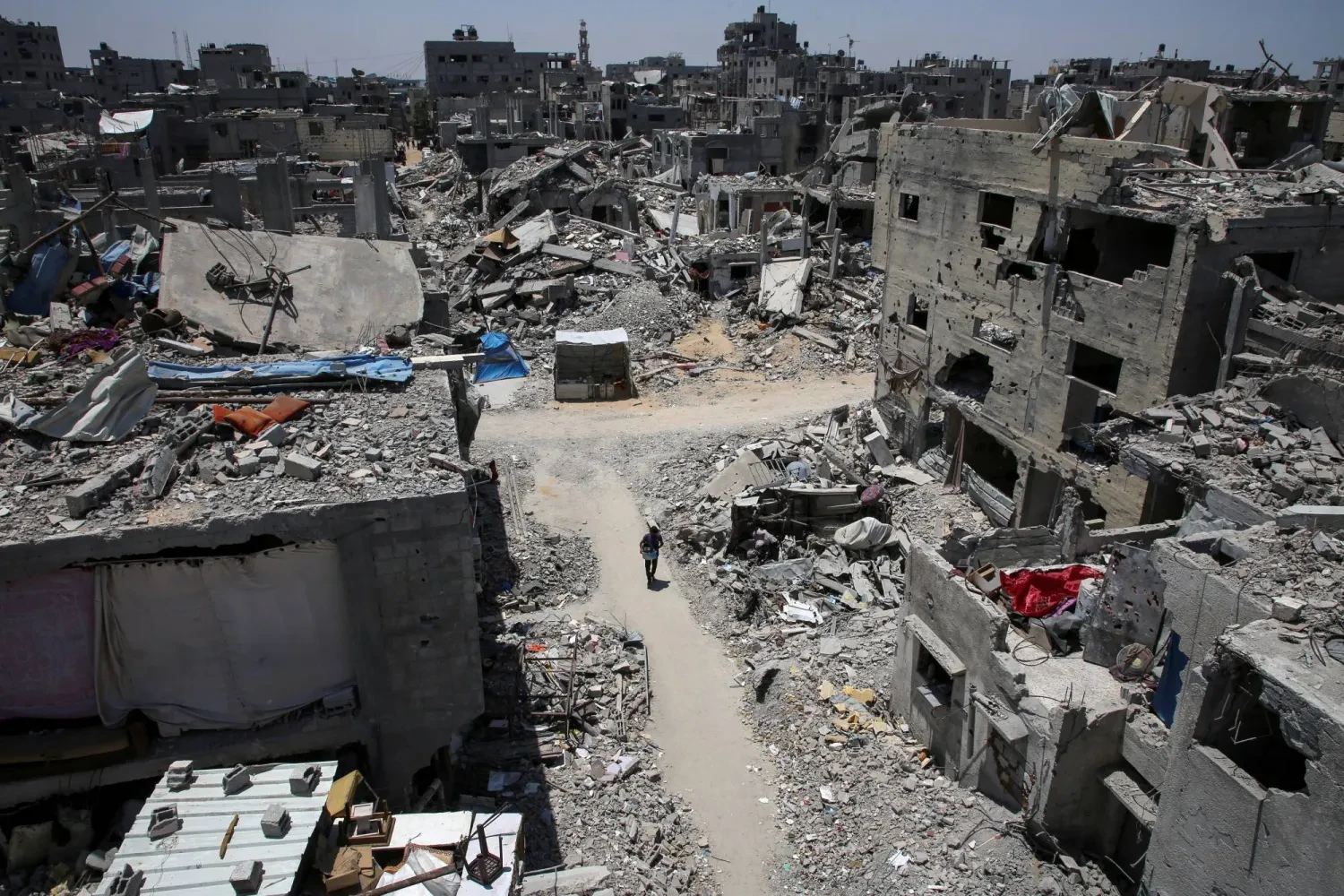 عائلات خان يونس تدعو للتصدي للفلتان الأمني وحماية السلم المجتمعي