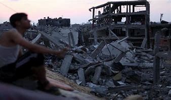 غزة... فزع ودمار في ليلة أخرى من القتل