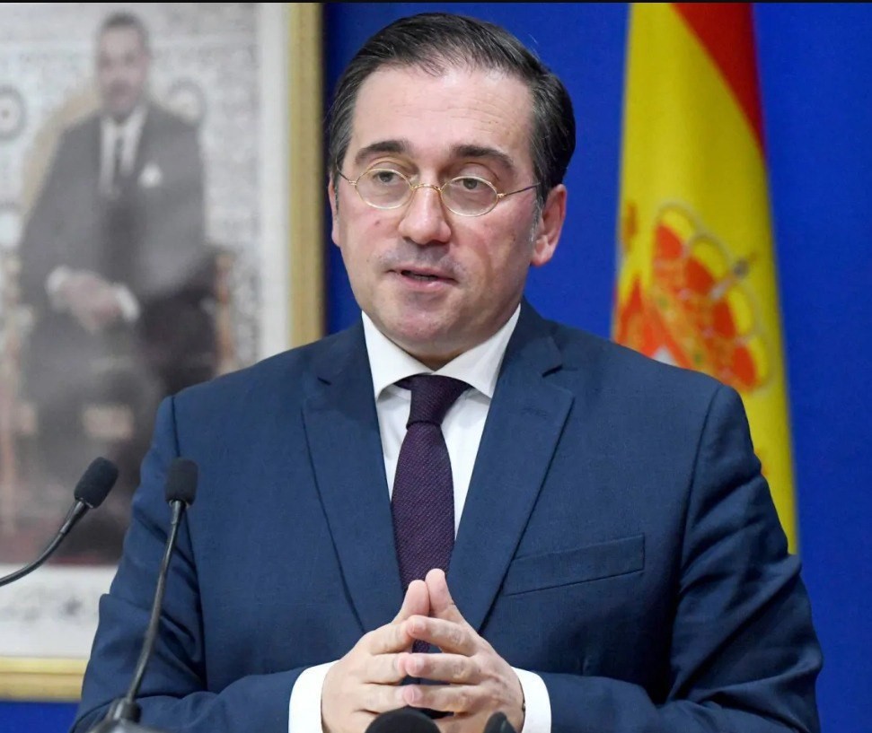 وزير الخارجية الإسباني يدعو لتعليق اتفاقية التجارة مع (إسرائيل) وحظر الأسلحة المباعة لها