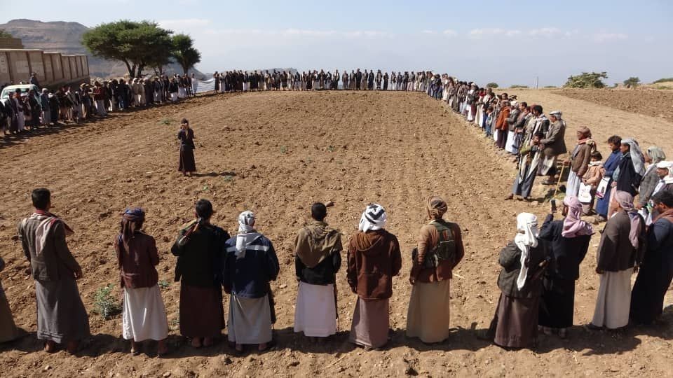 قبائل اليمن تعلن النفير الأعظم وتفوّض الحوثي لمواجهة العدوان الأمريكي-الصهيوني