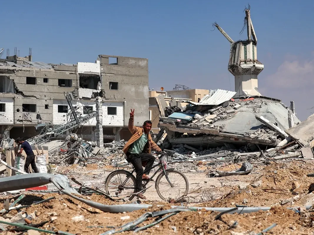 لجنة التكنوقراط الإدارية تنتظر دخول غزة عبر البوابة المصرية