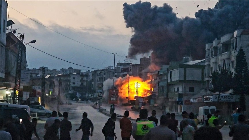 إصابات وأضرار واسعة بعد غارات إسرائيلية على محيط مخيم عين الحلوة