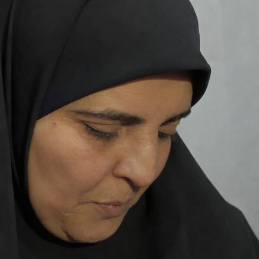 مائدة بلا زوج أو أبناء..  وجع رمضان في بيت إيمان أبو عسكر 