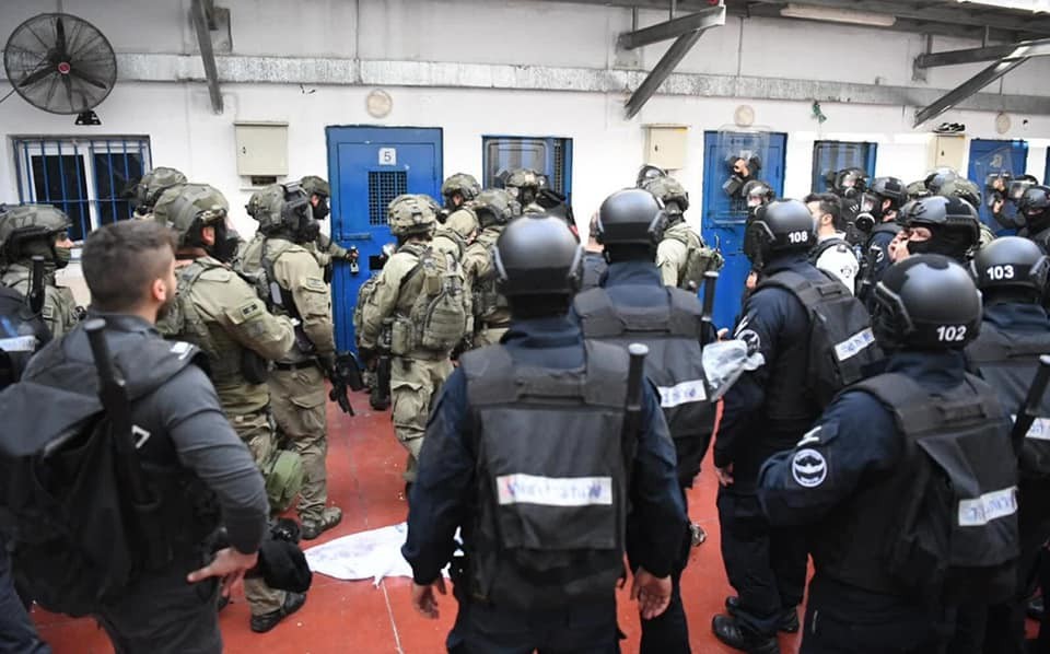 إعلام الأسرى: شكاوى متصاعدة من الإهمال الطبي داخل سجن ريمون (جانوت)