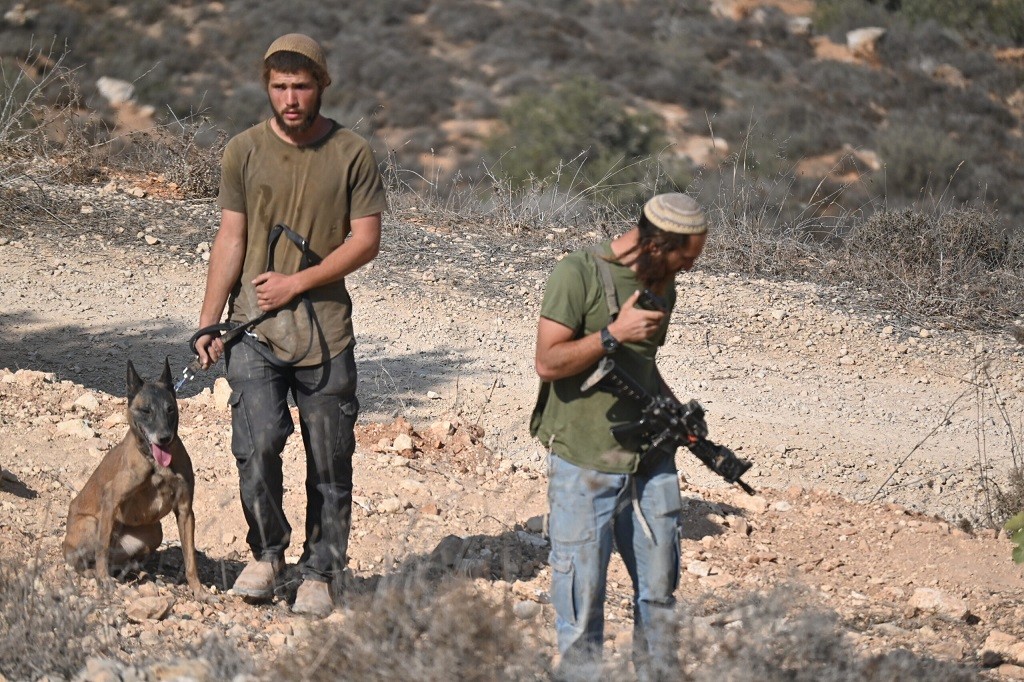 محافظة القدس: تصاعد هجمات المستوطنين في مخماس يتطلب عقوبات دولية رادعة