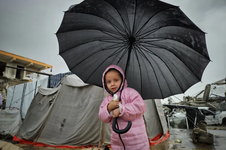 الطقس في فلسطين: أجواء باردة ومنخفض جوي ممطر يبدأ الثلاثاء