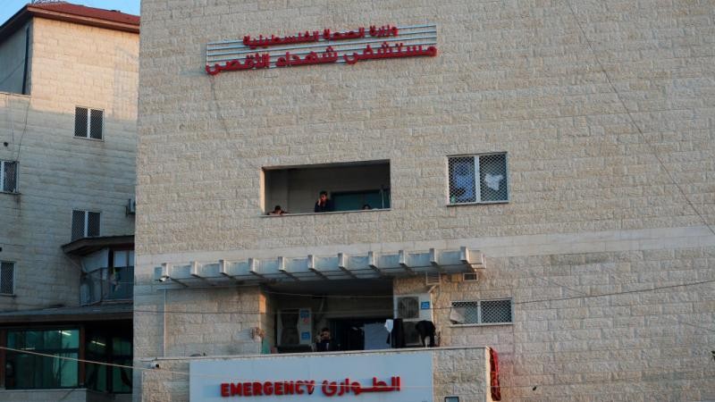 مستشفى الأقصى تحذر من تداعيات توقف الخدمات الطبية على حياة المرضى
