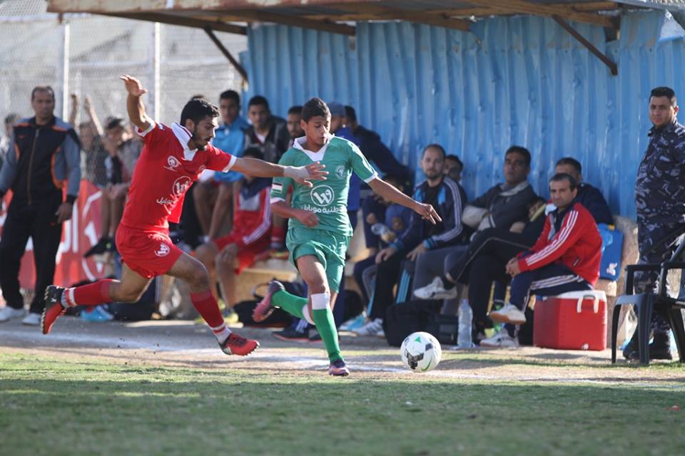 جانب من مباراة القادسية والأهلي