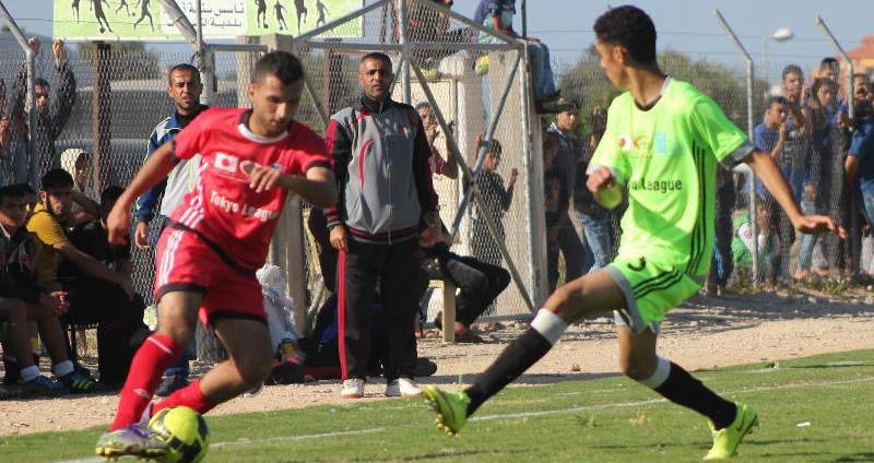 جانب من مباراة خدمات البريج وأهلي النصيرات