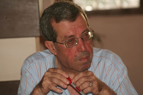 رباح مهنا عضو المكتب السياسي للجبهة