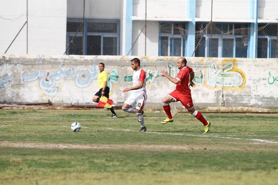 جانب من مباراة شباب وخدمات خانيونس