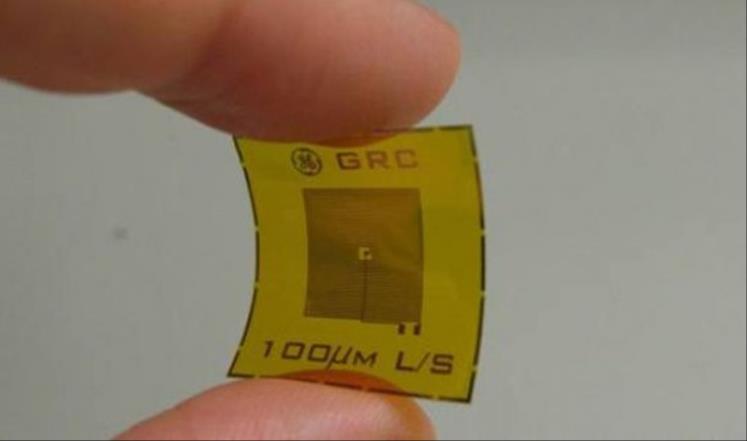 المستشعر يعمل لاسلكيا دون بطارية ويمكنه استشعار المتفجرات على بعد أمتار