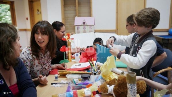 اسبانيا تلزم الأطفال احترام معلميهم