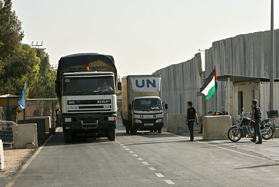 الحصار يلفظ أنفاسه والمصالحة تستعيد عافيتها (الأرشيف)