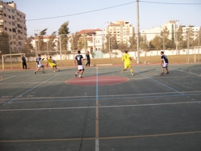 العلوم الإدارية والصحافة لنهائي بطولة الأزهر