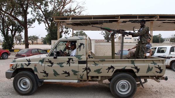 مسلحون موالون للواء حفتر في مدينة بنغازي شرقي ليبيا