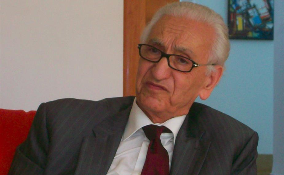 المجاهد حسين آيت أحمد