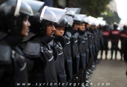 انتشار للقوات المسلحة عقب محاكمة مرسي (أرشيف)