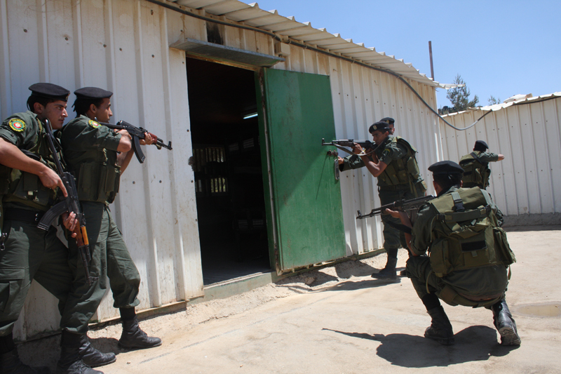 قوات السلطة بالضفة (الأرشيف)