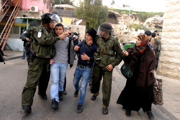 اعتقال فلسطينيين (أرشيف) 