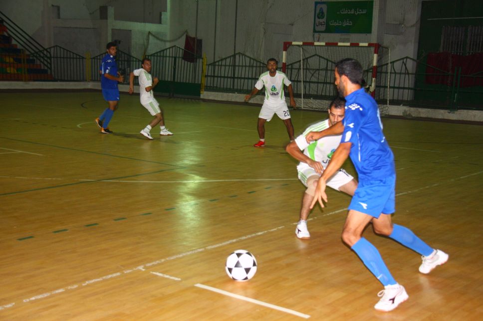 جانب من مباراة إفتتاح البطولة