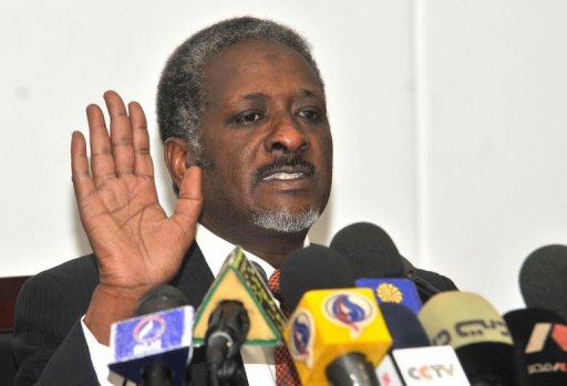 وزير المالية السوداني علي محمود ( أرشيف)