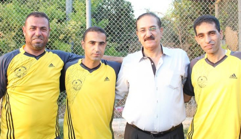 السدودي الثالثا يمينا