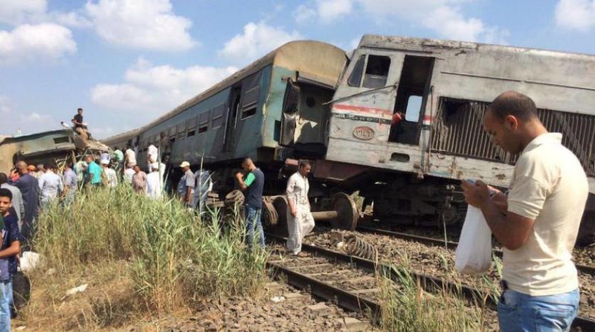  قتلى وعشرات الجرحى بتصادم قطارين في مصر