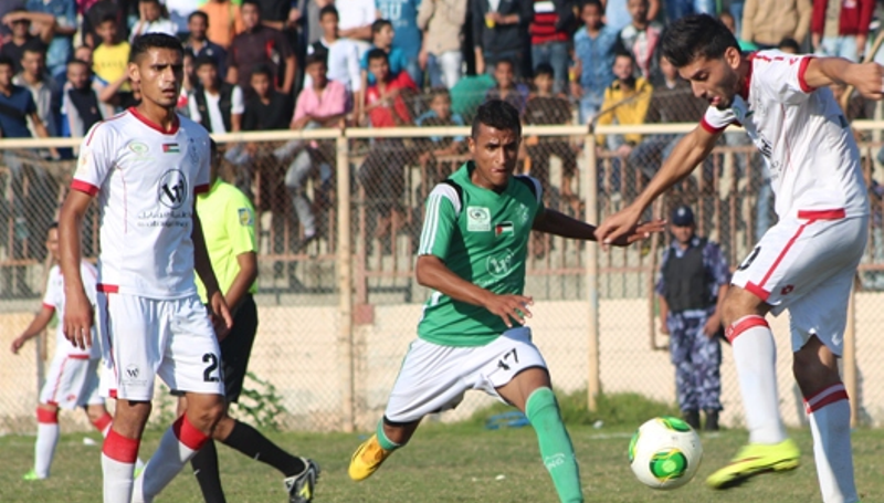 جانب من مباراة سابقة بين الطرفين