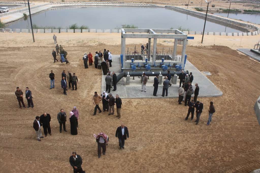 احد مشاريع  تحسين نظام إدارة المياه والصرف الصحي