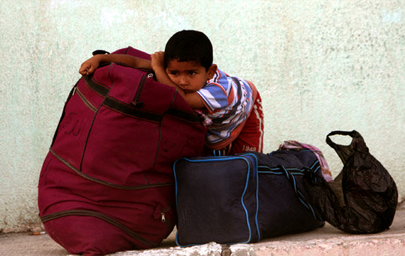 ترحيب فلسطيني بوقف الترحيل بمطار القاهرة