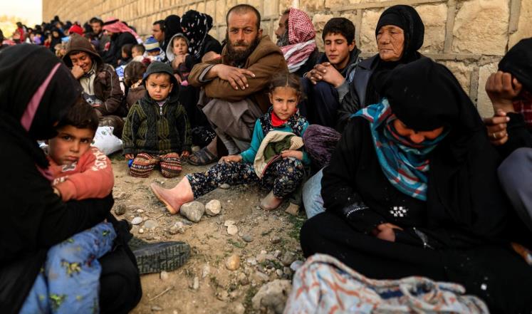 نزوح آلاف المدنيين من الجانب الغربي للموصل  